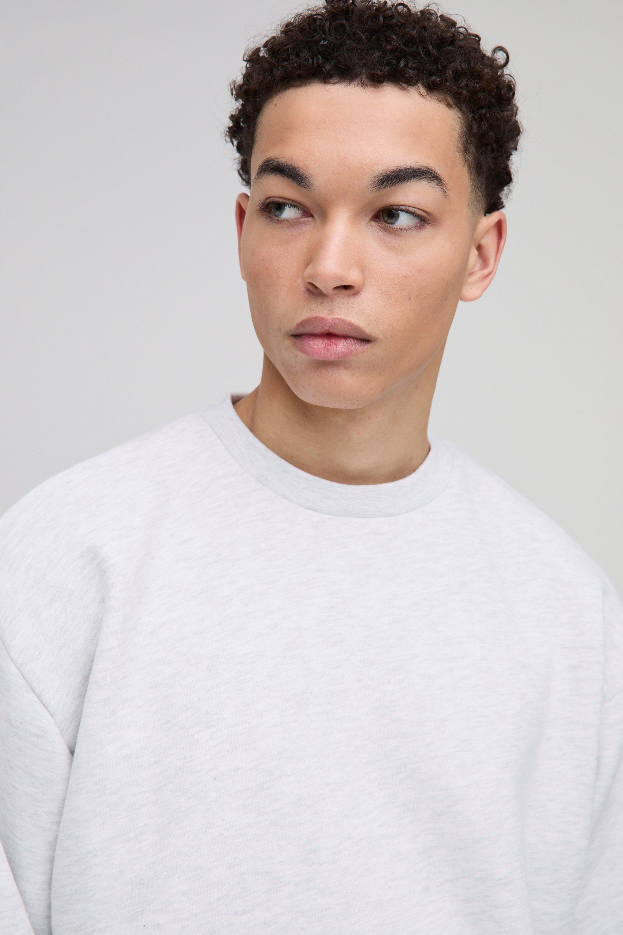 ★boohoo★330GSM クルーネック スウェットシャツ(送料込) 330GSM Basic Regular Fit Crew Neck Sweatshirt | boohoo IL